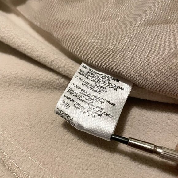 Calvin Klein Womens Water Resistant Jacket Size Large - Picture 12 of 16